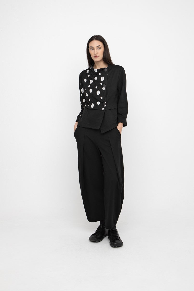 Ozai N Ku 777071 in black, front