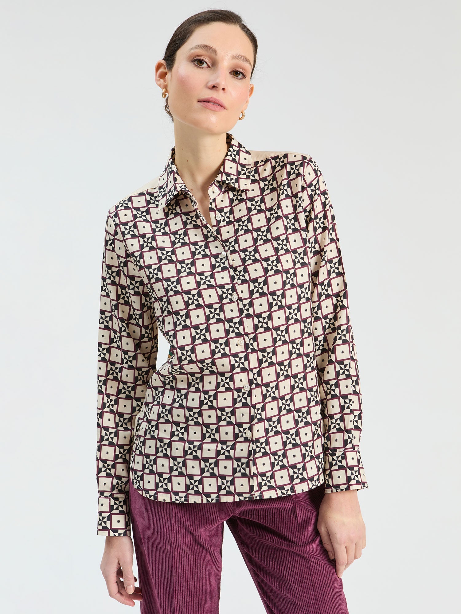 Vilagallo Geometric Tarot Print Shirt 34093, front view