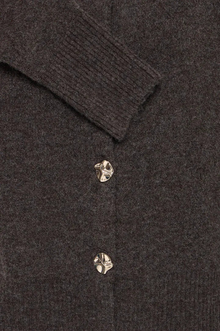 B.Young Ophelia Chocolate Button Cardigan 20820107 — detail