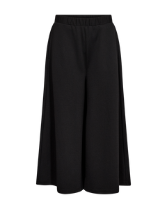 Freequent Nanni Culotte in black, front view