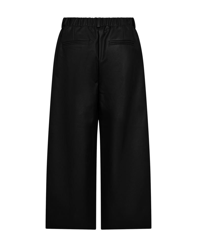 Freequent Veggy Pants in black, back view