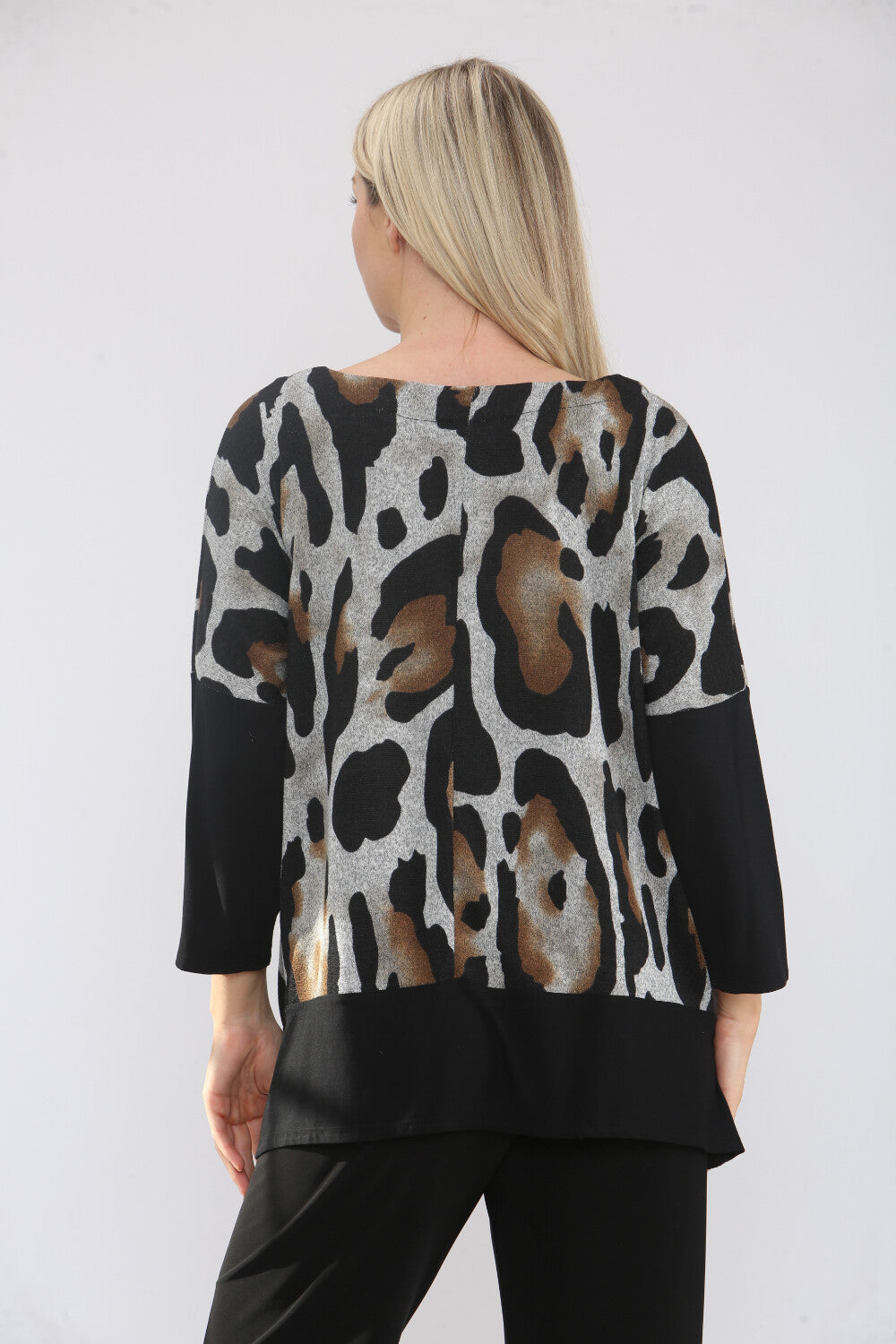 Black & Beige Animal Print Contrast Hem Tunic 6116-3772 — view 2