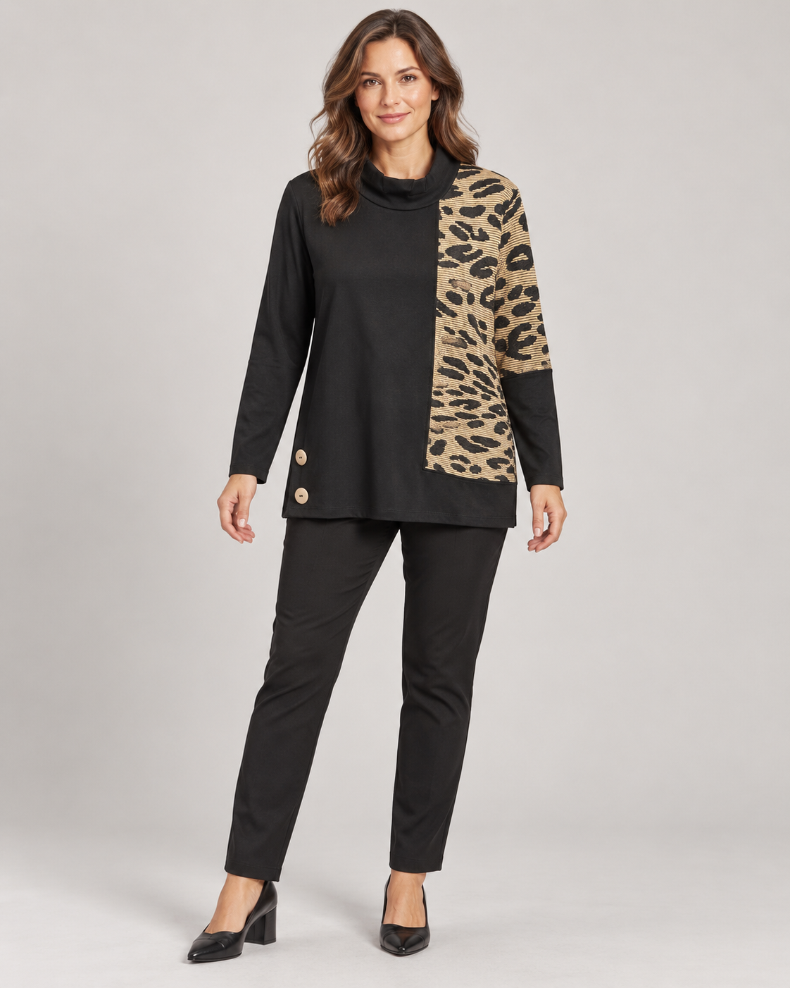 Peruzzi W26162 black and beige jacquard top front view