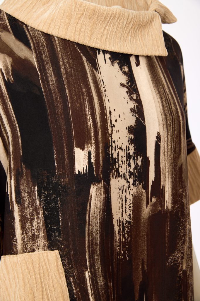Ora 26135 garment view 1
