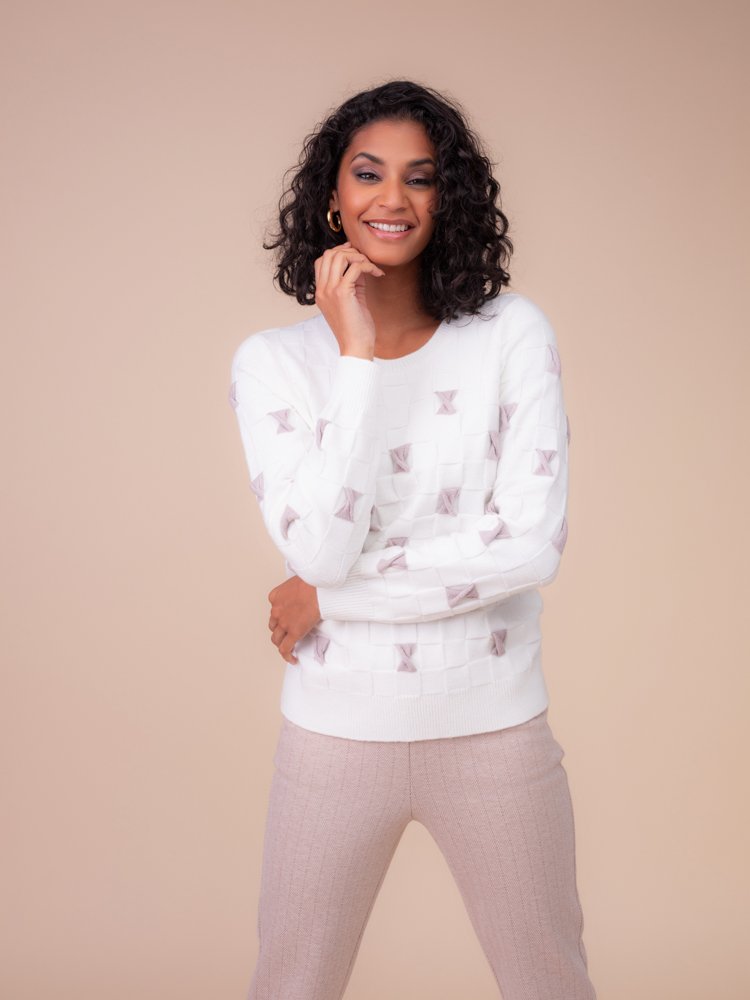 Alison Sheri A48026